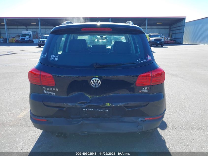 2016 Volkswagen Tiguan R-Line/S/Se/Sel VIN: WVGBV7AXXGW617942 Lot: 40902545