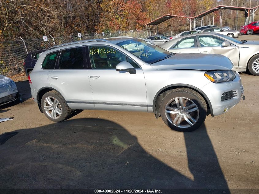 2013 Volkswagen Touareg Vr6 Executive VIN: WVGEF9BPXDD006370 Lot: 40902624