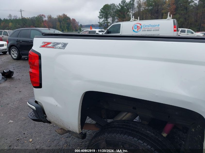 2017 Chevrolet Silverado 1500 2Lt VIN: 1GCUKREC2HF223118 Lot: 40902919