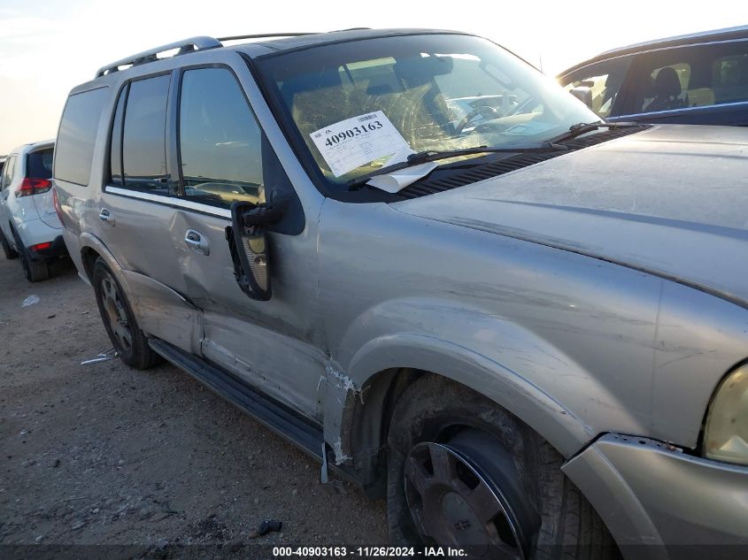 2006 Lincoln Navigator Luxury/Ultimate VIN: 5LMFU27506LJ22207 Lot: 40903163