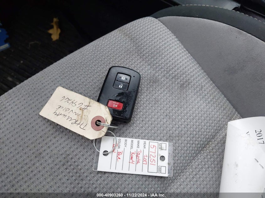 2017 TOYOTA RAV4 HYBRID XLE - JTMRJREV3HD130162