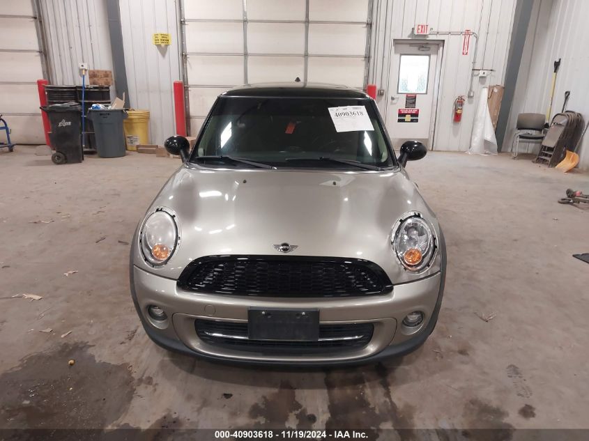 2011 Mini Cooper VIN: WMWSU3C53BT099059 Lot: 40903618