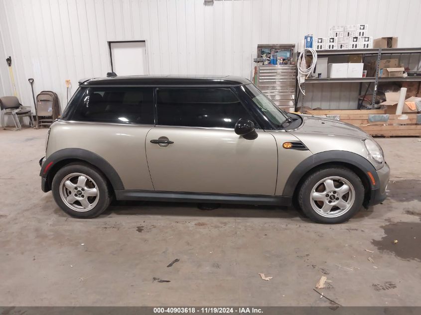 2011 Mini Cooper VIN: WMWSU3C53BT099059 Lot: 40903618