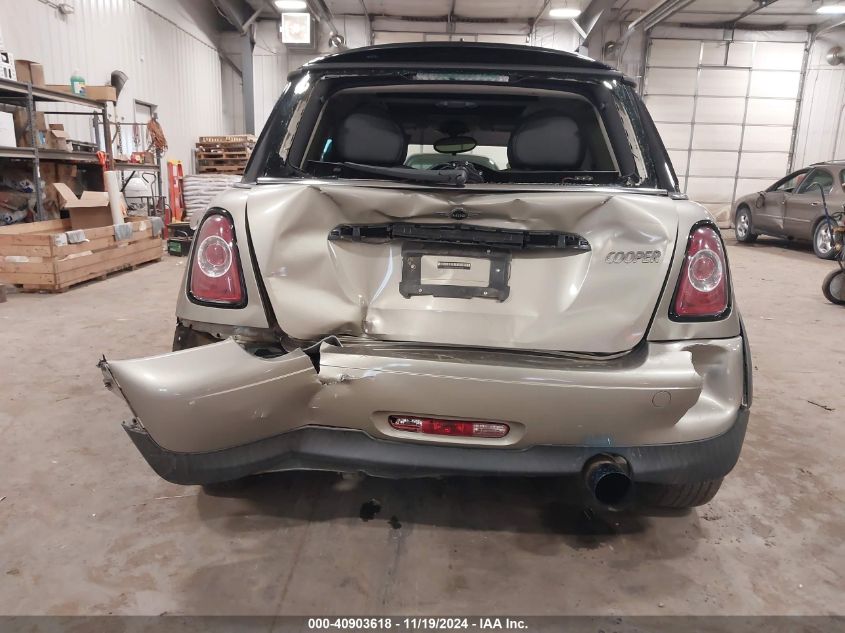 2011 Mini Cooper VIN: WMWSU3C53BT099059 Lot: 40903618