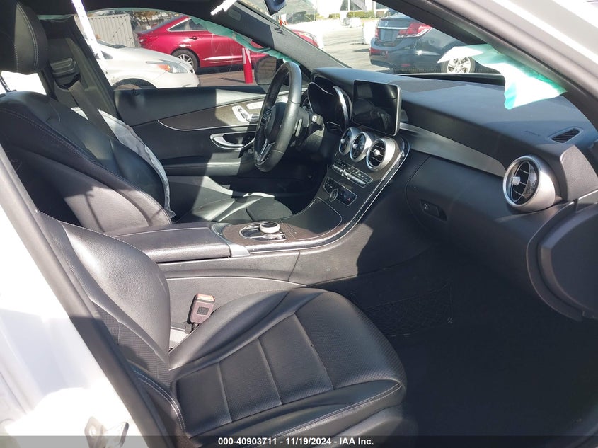 2019 MERCEDES-BENZ C VIN: WDDWF8DB7KR482361