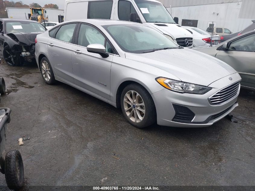 VIN 3FA6P0LU8KR180566 2019 Ford Fusion, Hybrid SE no.1