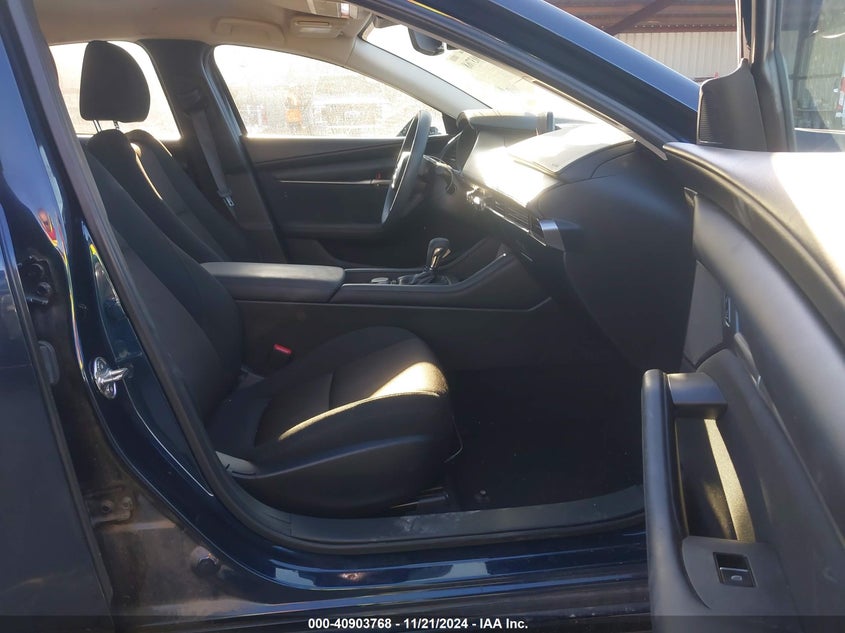 2019 MAZDA 3 VIN: 3MZBPABL1KM114068