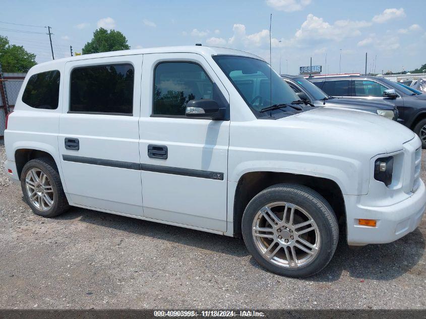 2014 AM GENERAL MV-1 VIN: 57WML2A63EM101536