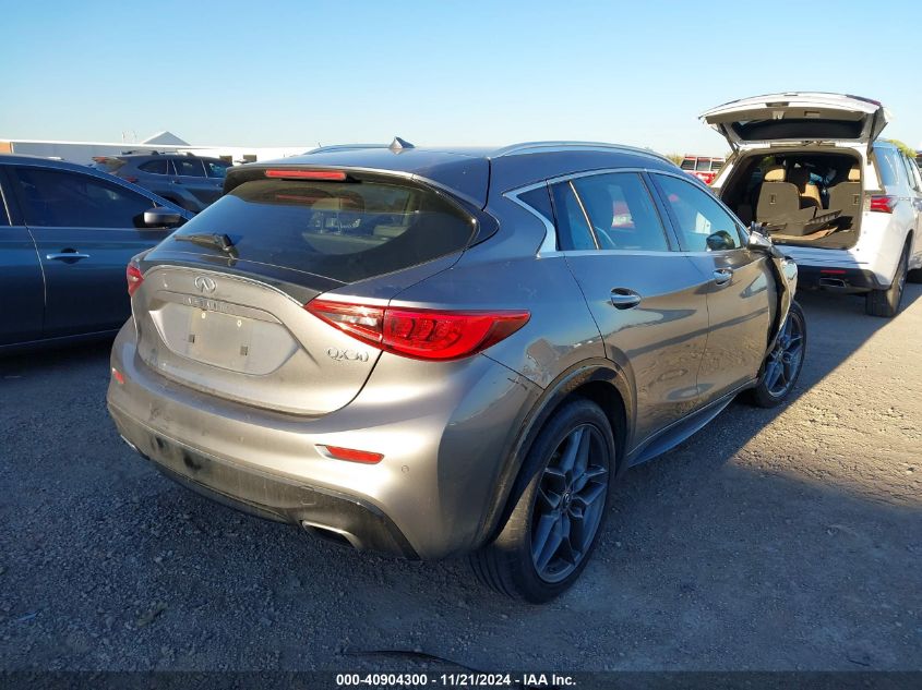 VIN SJKCH5CP4JA050050 2018 INFINITI QX30 no.4