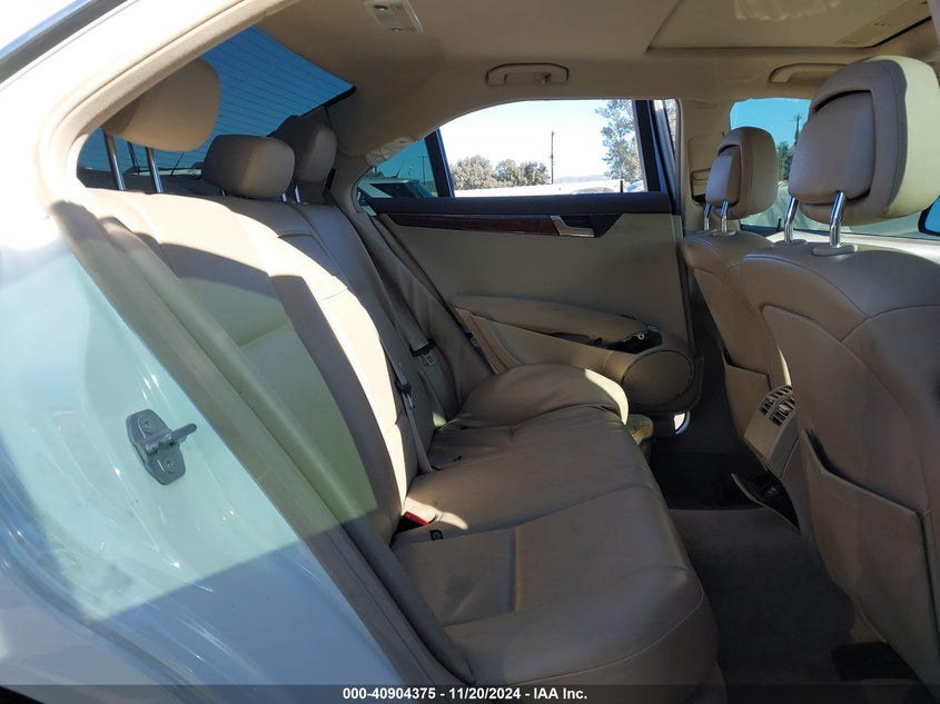 2009 Mercedes-Benz C 300 Luxury/Sport VIN: WDDGF54X29F220712 Lot: 40904375