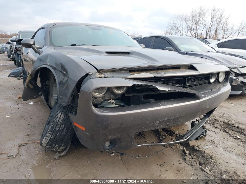 2018 Dodge Challenger Sxt VIN: 2C3CDZAG0JH204686 Lot: 40904380