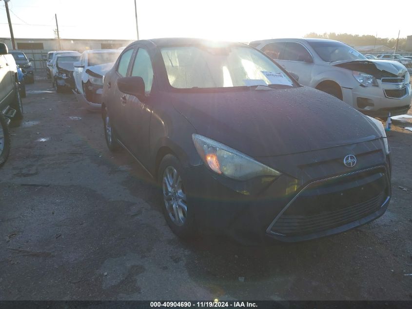 VIN 3MYDLBZV8GY128958 2016 Scion IA no.1