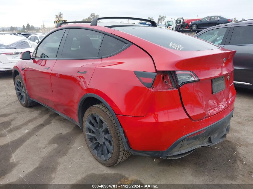 VIN 5YJYGDEE7MF088398 2021 TESLA MODEL Y no.3