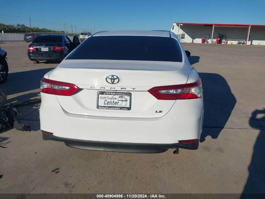 2018 Toyota Camry Le VIN: 4T1B11HK5JU069760 Lot: 40904995