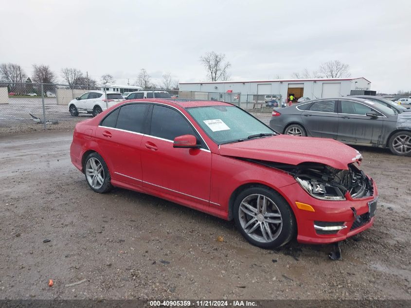 2014 Mercedes-Benz C 300 Luxury 4Matic/Sport 4Matic VIN: WDDGF8AB7ER305175 Lot: 40905359