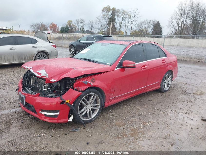 2014 Mercedes-Benz C 300 Luxury 4Matic/Sport 4Matic VIN: WDDGF8AB7ER305175 Lot: 40905359