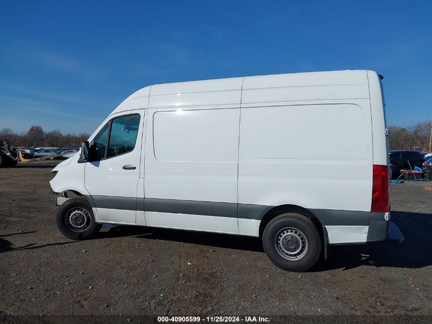 2022 Mercedes-Benz Sprinter 2500 Standard Roof V6 VIN: W1Y4EBHY9NT097077 Lot: 40905599