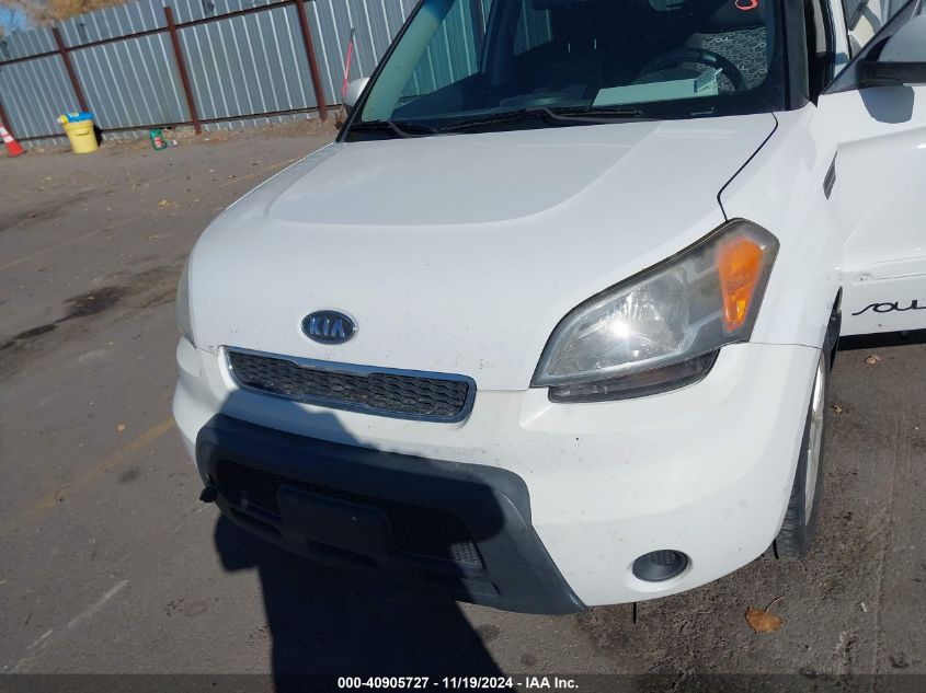 2010 Kia Soul + VIN: KNDJT2A25A7061912 Lot: 40905727