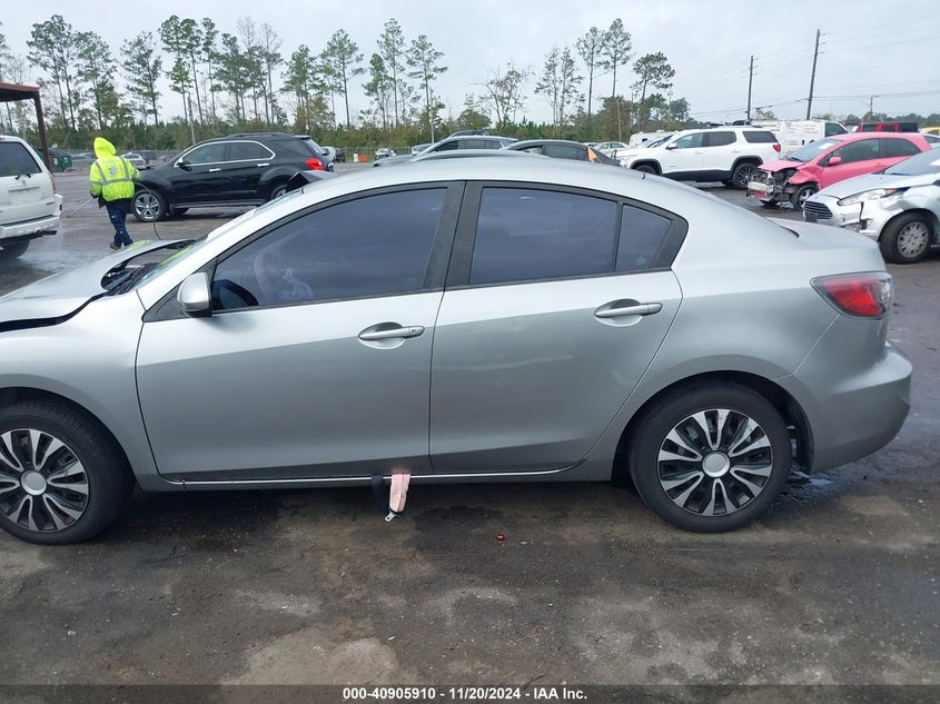 2013 MAZDA MAZDA3 I SV - JM1BL1TF0D1835439