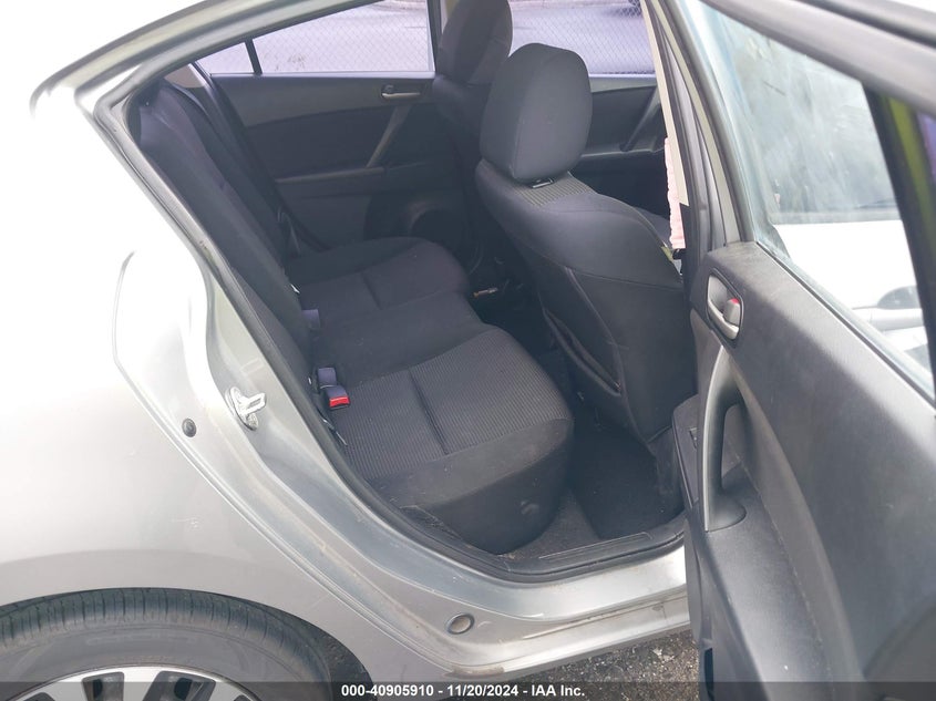 2013 MAZDA MAZDA3 I SV - JM1BL1TF0D1835439