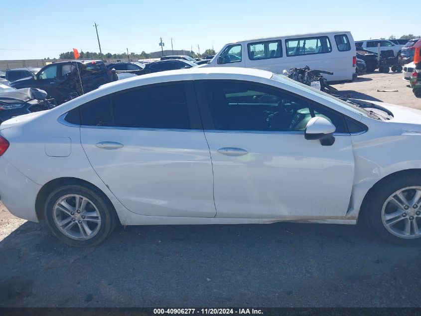 2018 Chevrolet Cruze Lt Auto VIN: 1G1BE5SM6J7126226 Lot: 40906277