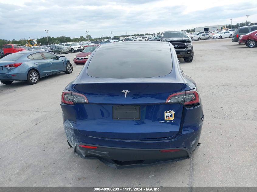 2024 Tesla Model Y Long Range Dual Motor All-Wheel Drive VIN: 7SAYGDEE8RA252538 Lot: 40906299