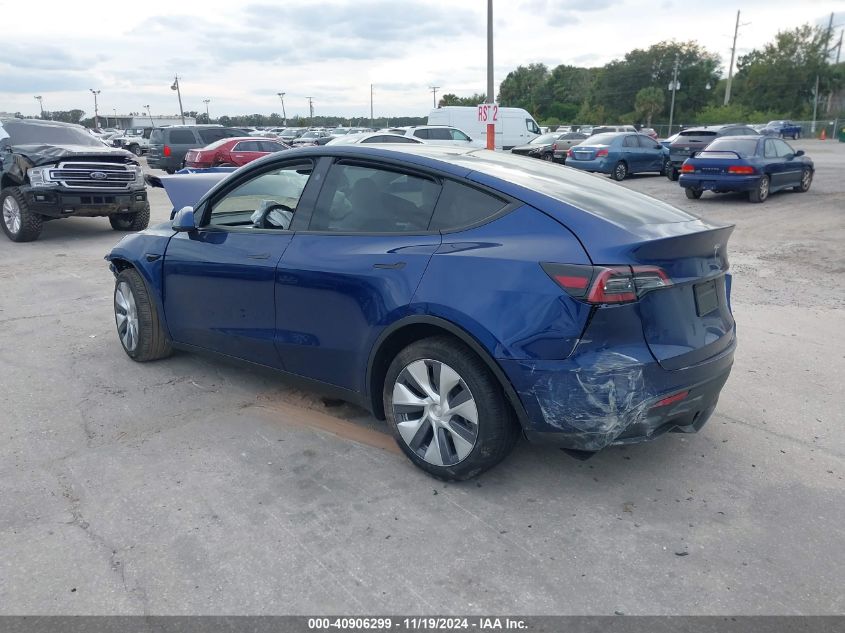 VIN 7SAYGDEE8RA252538 2024 Tesla Model Y, Long Rang... no.3