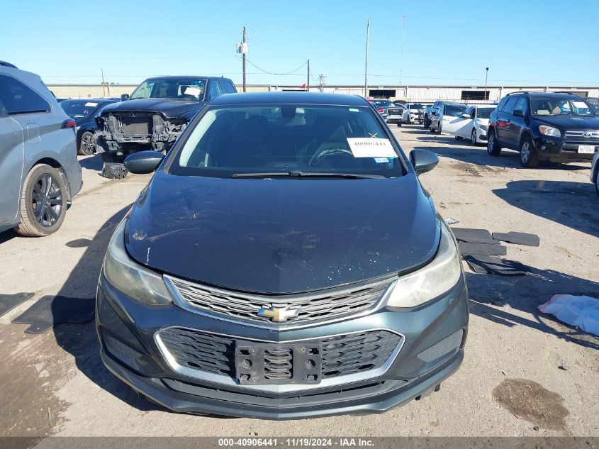 2018 Chevrolet Cruze Lt Auto VIN: 1G1BE5SM8J7147823 Lot: 40906441