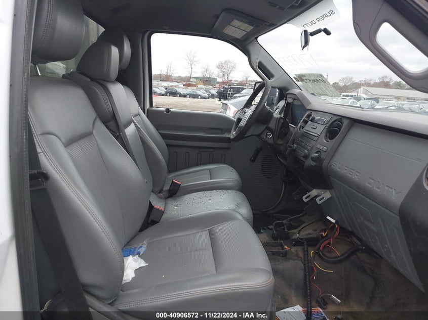 2013 FORD F-250 XL - 1FTBF2B63DEB14037