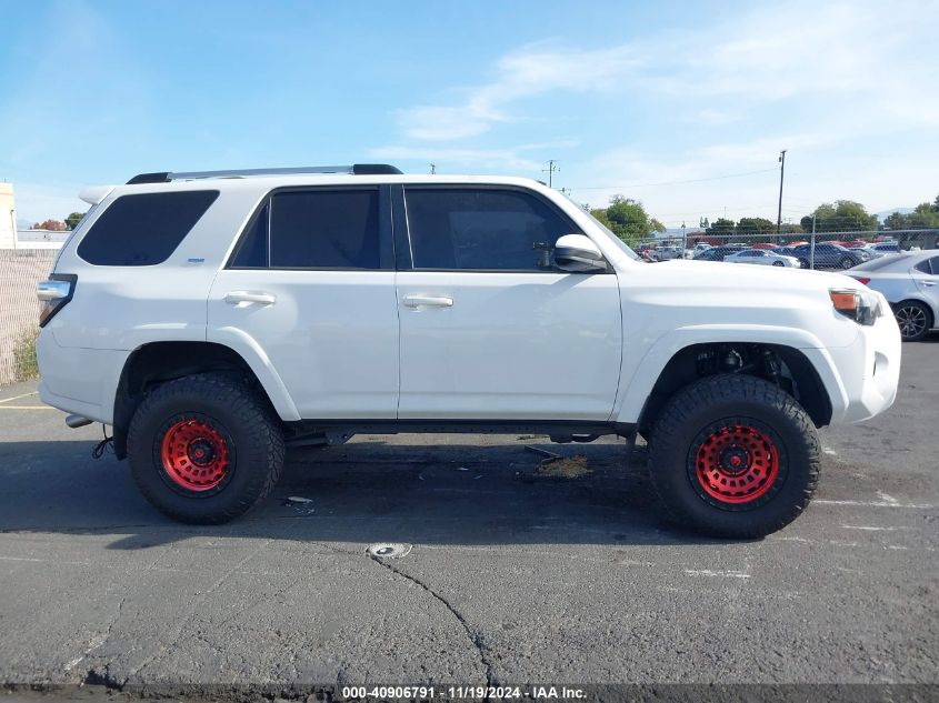 2020 Toyota 4Runner Sr5 VIN: JTEBU5JR0L5791477 Lot: 40906791