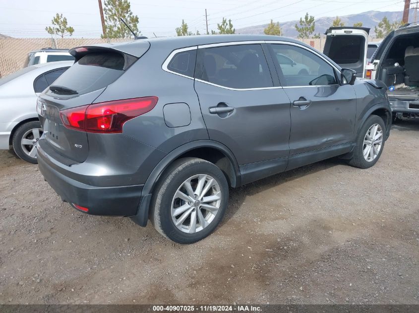 VIN JN1BJ1CR0JW285211 2018 NISSAN ROGUE SPORT no.4