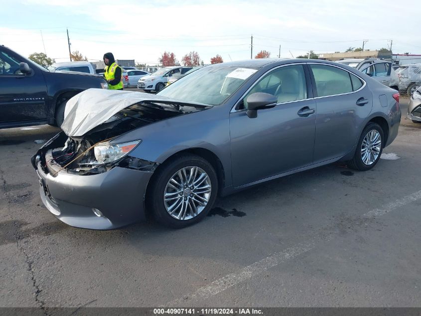 VIN JTHBK1GG9E2110454 2014 Lexus ES, 350 no.2