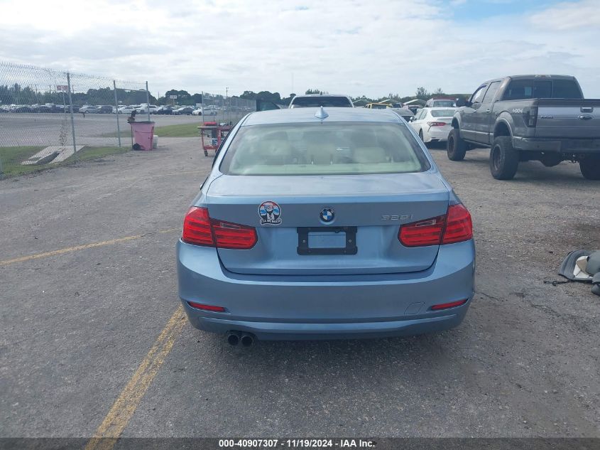 VIN WBA3C1C53DF442563 2013 BMW 3 Series, 328I no.16