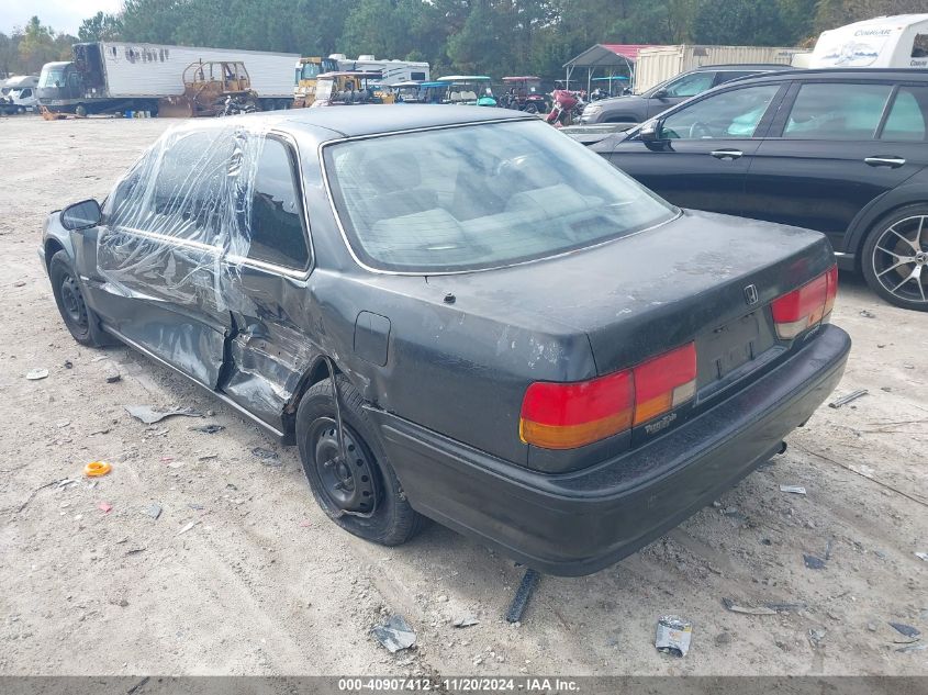 1993 Honda Accord Lx VIN: 1HGCB7158PA015488 Lot: 40907412