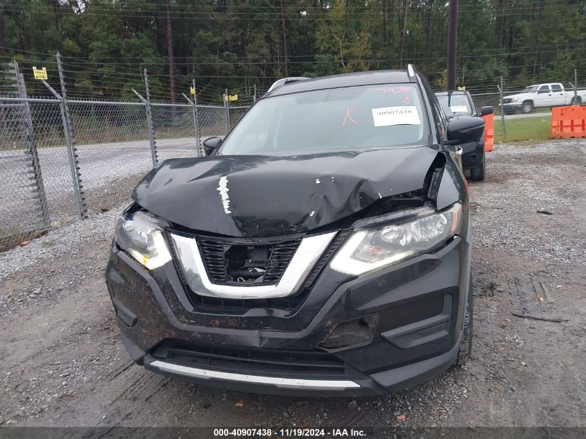 2017 Nissan Rogue Sv VIN: KNMAT2MT1HP599795 Lot: 40907438