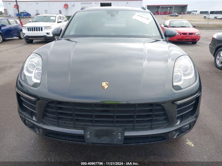 2017 Porsche Macan VIN: WP1AA2A50HLB81455 Lot: 40907796