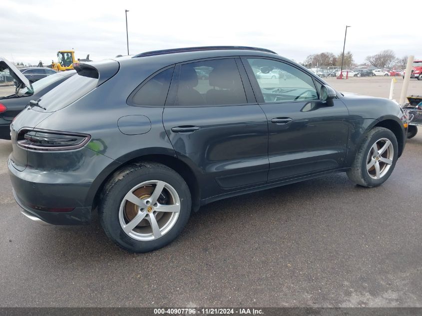 2017 Porsche Macan VIN: WP1AA2A50HLB81455 Lot: 40907796