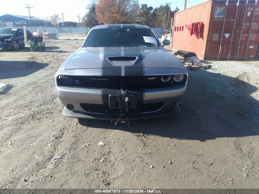 2015 Dodge Challenger Srt 392 VIN: 2C3CDZDJXFH911700 Lot: 40907873