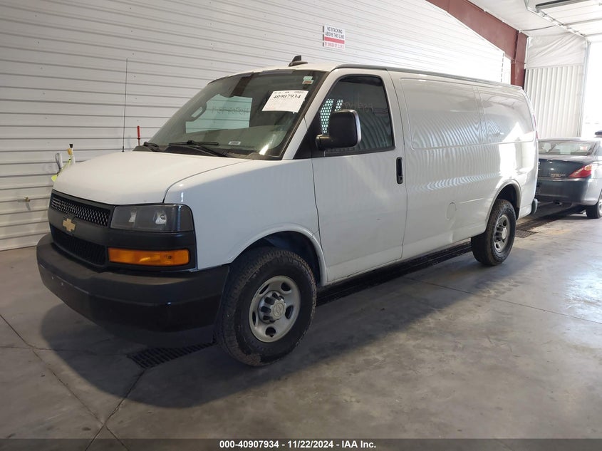 2019 Chevrolet Express, Rear, IAAI, VIN 1GCWGAFP9K1370246 — photo 2
