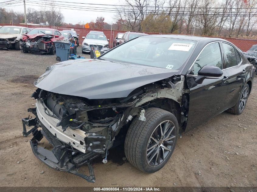 2021 TOYOTA CAMRY XLE HYBRID - 4T1F31AK1MU025751