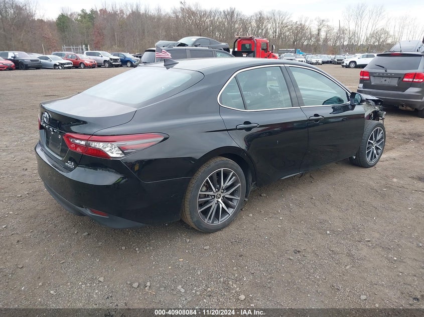 2021 TOYOTA CAMRY XLE HYBRID - 4T1F31AK1MU025751