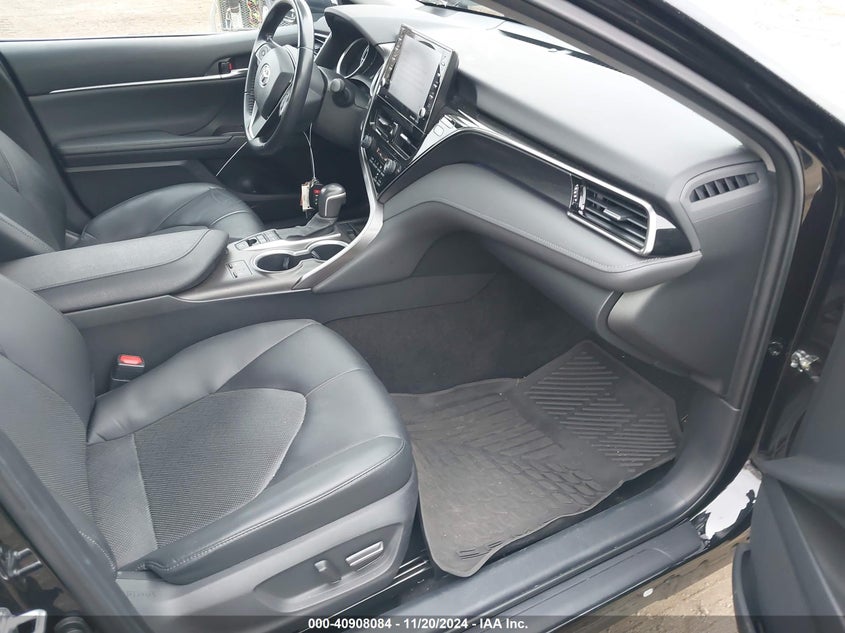 2021 TOYOTA CAMRY XLE HYBRID - 4T1F31AK1MU025751