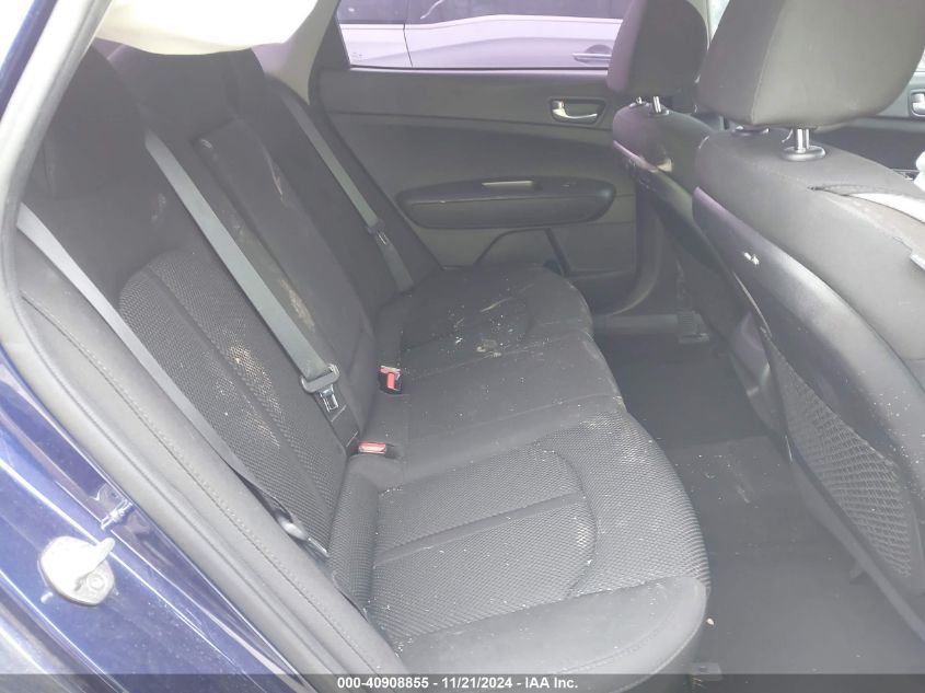 2019 KIA OPTIMA VIN: 5XXGT4L34KG374647