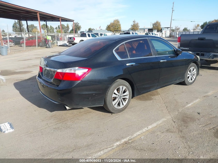 2014 HONDA ACCORD VIN: 1HGCR2F39EA082085