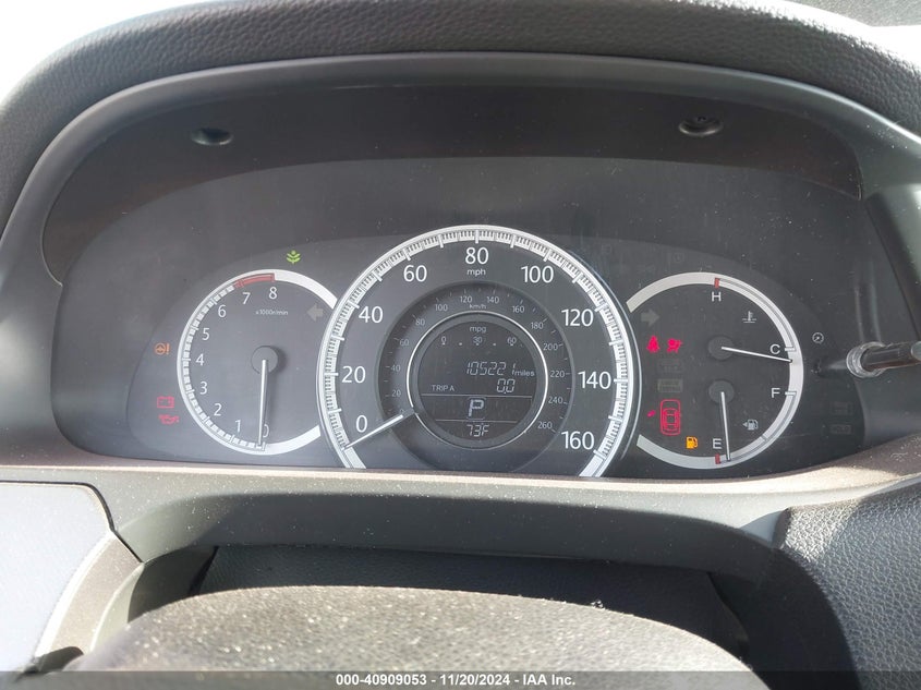 2014 HONDA ACCORD VIN: 1HGCR2F39EA082085