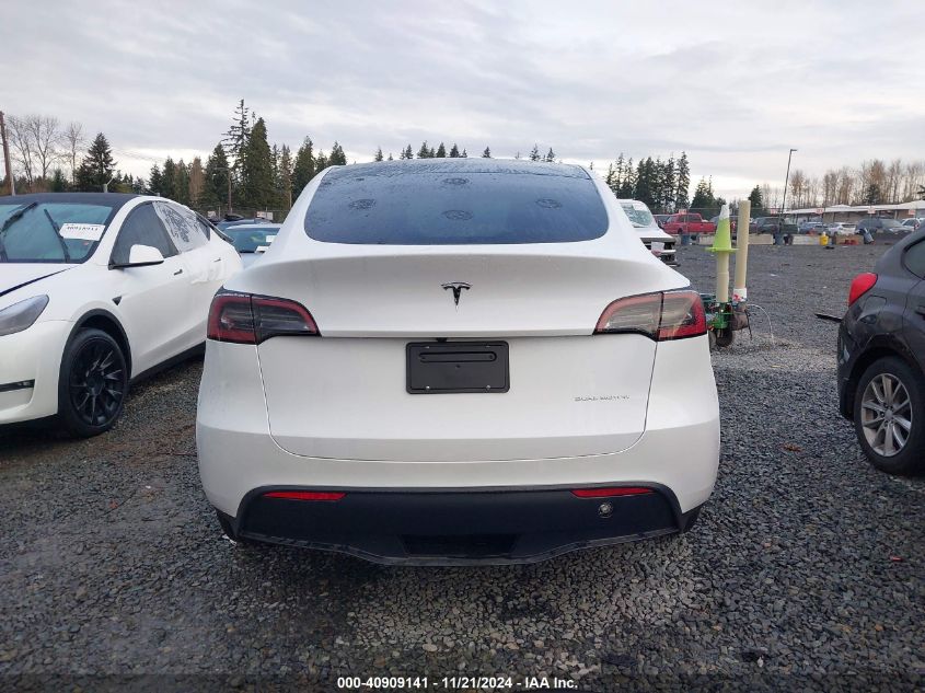 2024 Tesla Model Y Long Range Dual Motor All-Wheel Drive VIN: 7SAYGDEE6RF129422 Lot: 40909141