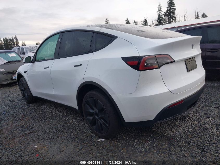 2024 Tesla Model Y Long Range Dual Motor All-Wheel Drive VIN: 7SAYGDEE6RF129422 Lot: 40909141