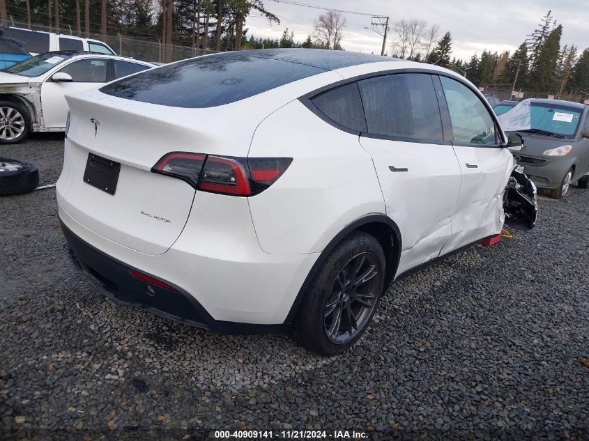 2024 Tesla Model Y Long Range Dual Motor All-Wheel Drive VIN: 7SAYGDEE6RF129422 Lot: 40909141