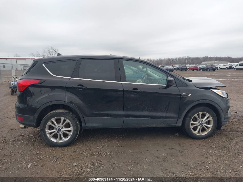 2019 Ford Escape Se VIN: 1FMCU9GD4KUA78500 Lot: 40909174