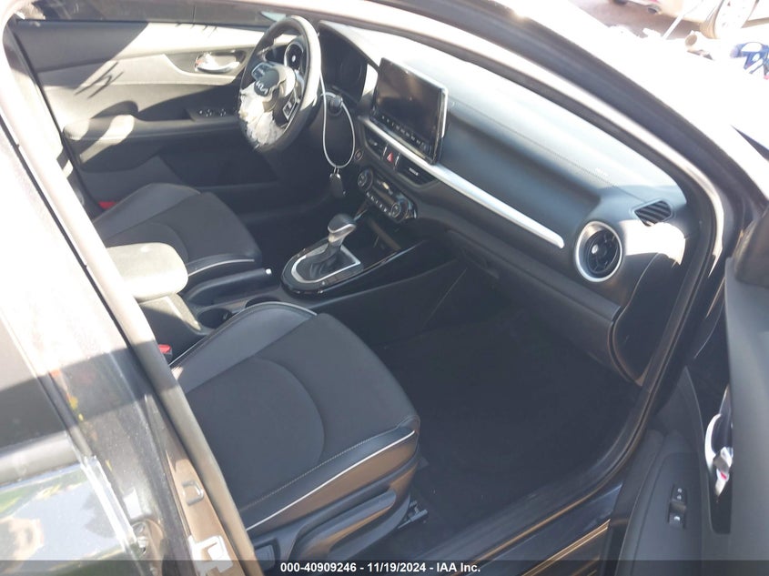 2023 KIA FORTE GT-LINE - 3KPF54AD2PE570328